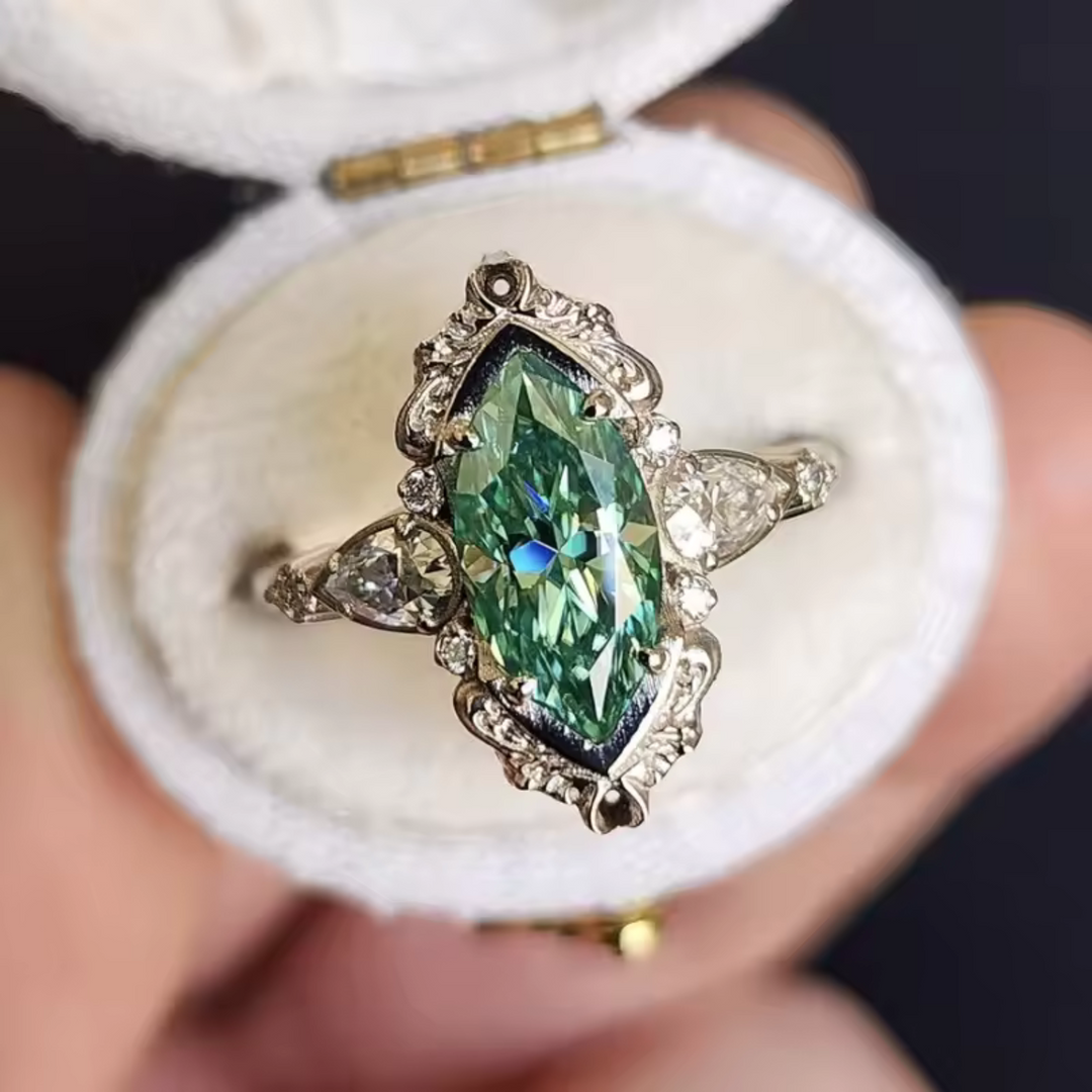 Helena - HYVE